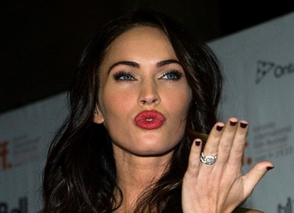 Takut Ditonton Anaknya, Megan Fox Kapok Beradegan Seksi di Layar Lebar