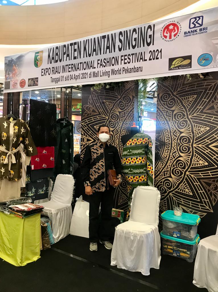 Expo Riau International Fashion 2021; Kuansing Tampilkan Batik Dan Songket