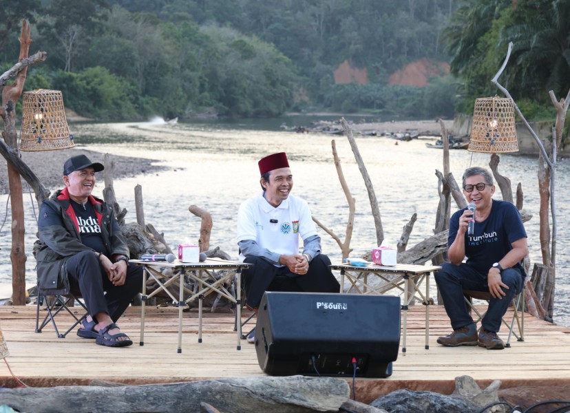 Ketika Filsuf dan Ulama Bicara Alam: Seruan Menjaga Bumi dari Kampar