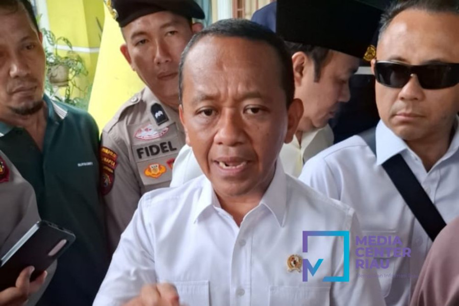 Menteri ESDM Ancam Cabut Izin Pangkalan LPG yang Jual di Atas HET