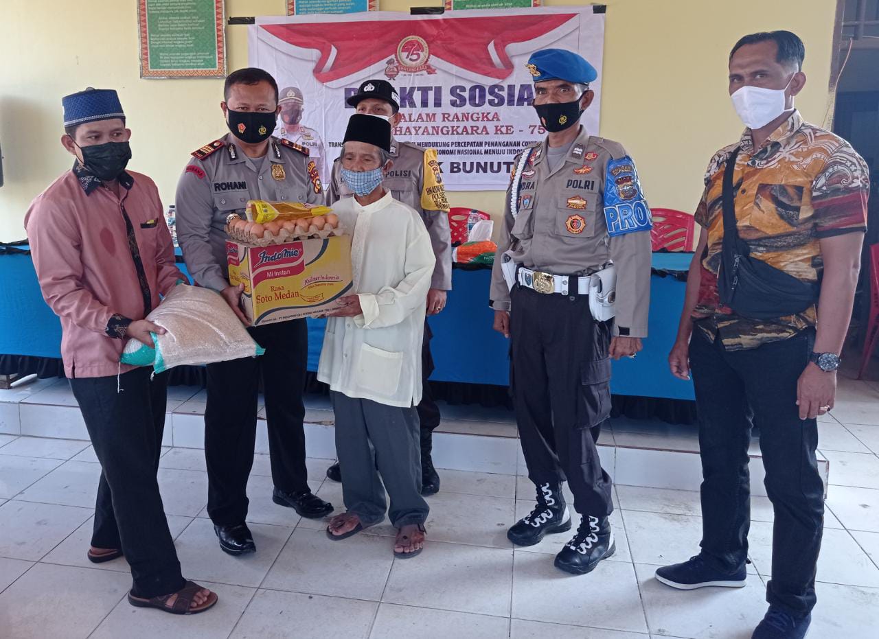 Sambut HUT Bhayangkara ke-75, Polsek Bunut dan Instansi Terkait Gelar Baksos