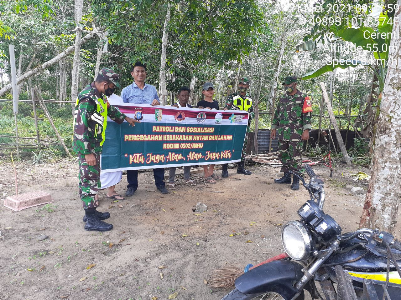 Koramil 06/Cerenti Terus  Sosialisasikan Dan Patroli Tentang Bahaya Karhutla Di Wilayah Binaannya