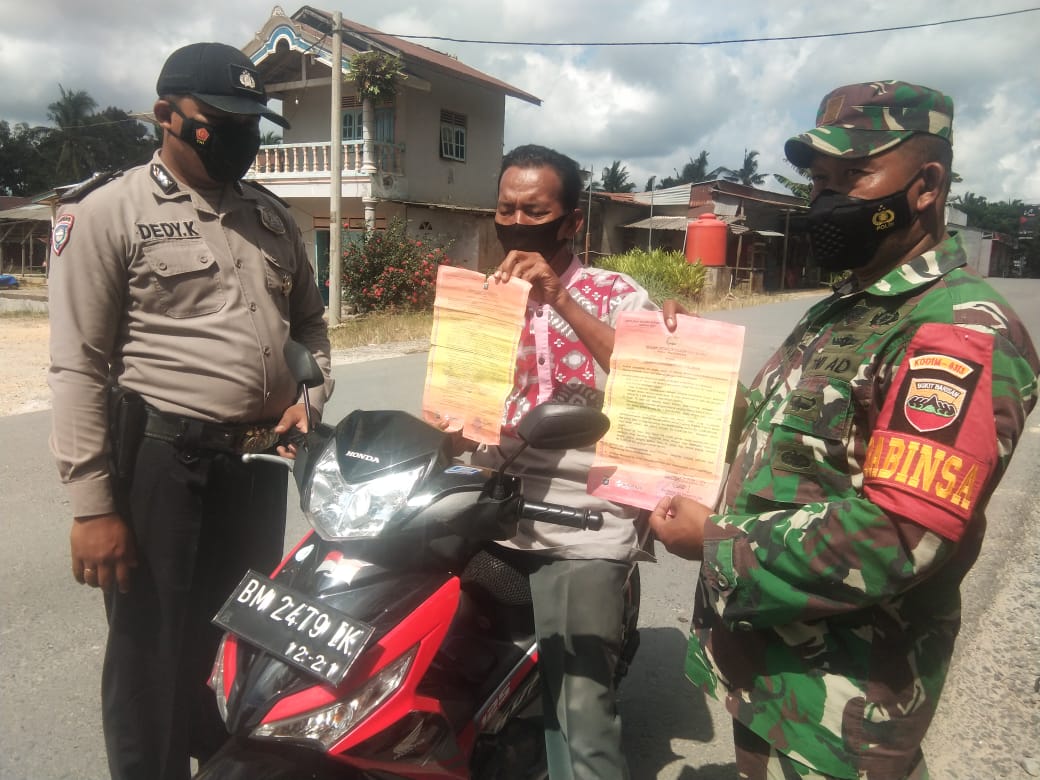 Cegah Karhutla di Wilayahnya, Polsek Kerumutan Sosialisasikan Maklumat Kapolda Riau