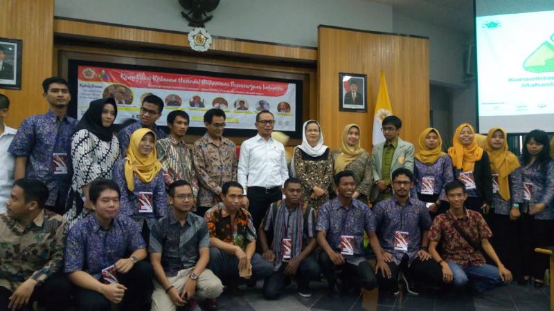 Menaker Buka Konsolidasi Nasional Mahasiswa Pascasarjana se-Indonesia di UGM
