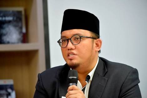 Ahok Larang Siswa Berjilbab, Ini Kata Ketua Umum PP Pemuda Muhammadiyah