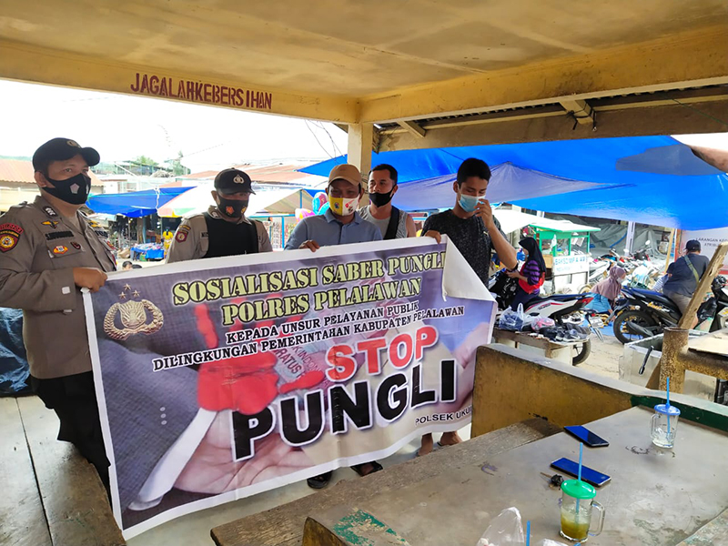 Polsek Ukui Ajak Masyarakat untuk Tidak Melakukan Pungli dan Sebar Berita Hoax