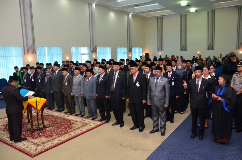 Bupati Amril: Jadi Pejabat Jangan Seperti Bebek