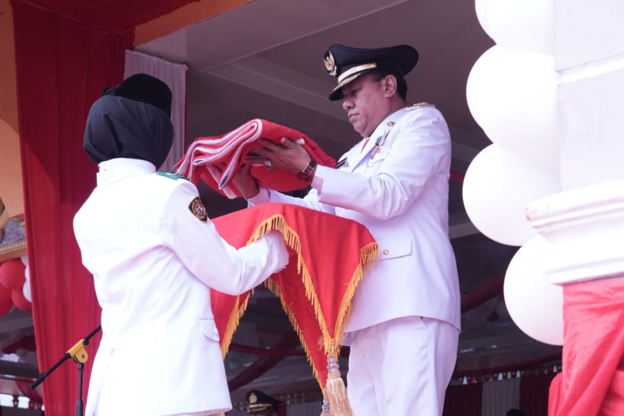 Upacara HUT RI Berlangsung Khidmat Bupati Kuansing Mari Kita Melaju, Untuk Indonesia Maju