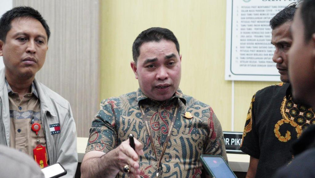 Kajati Sumatera Barat Tetapkan 3 Orang Tersangka dalam Kasus Dugaan Tindak Pidana Korupsi pada Penyediaan Benih/Bibit Ternak dan Hijauan Pakan Ternak Pada Dinas Peternakan dan Kesehatan Hewan Provinsi Sumatera Barat