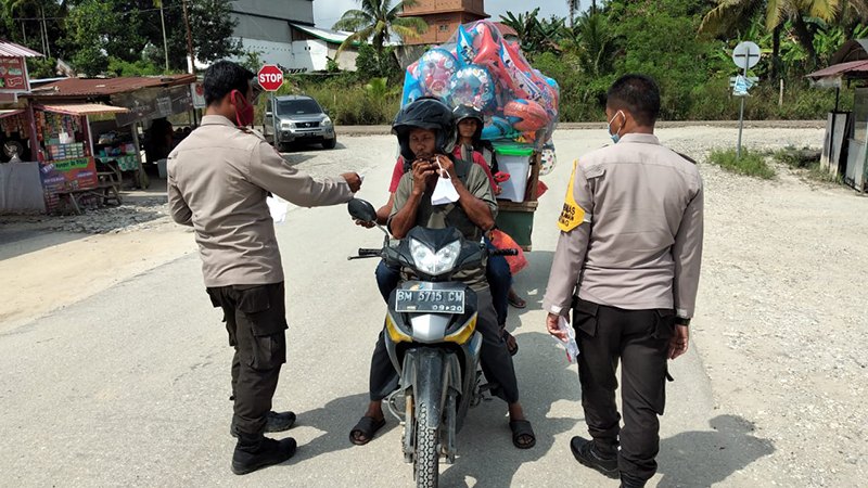 Operasi Yustisi Prokes Polsubsektor Pelalawan, 7 Warga Diberikan Teguran Lisan