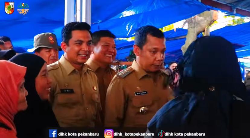 Kepala Dinas LHK Mendampingi Pj Walikota dalam Tinjauan Revitalisasi Pasar Palapa