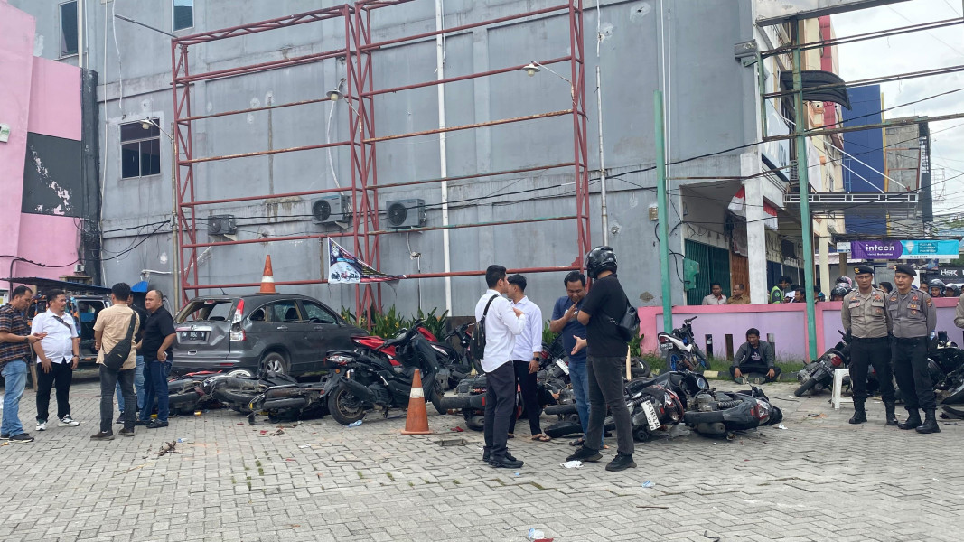 Tim Teknis Pemko Pekanbaru Periksa Izin Usaha di Lokasi Bentrok Antar OKP