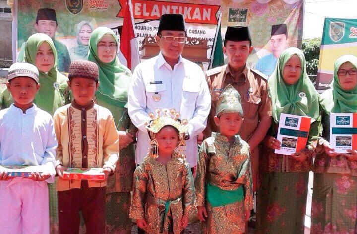 Ketua PC Muslimat NU Inhil Lantik Pengurus Anak Cabang dan Ranting Kecamatan Batang Tuaka