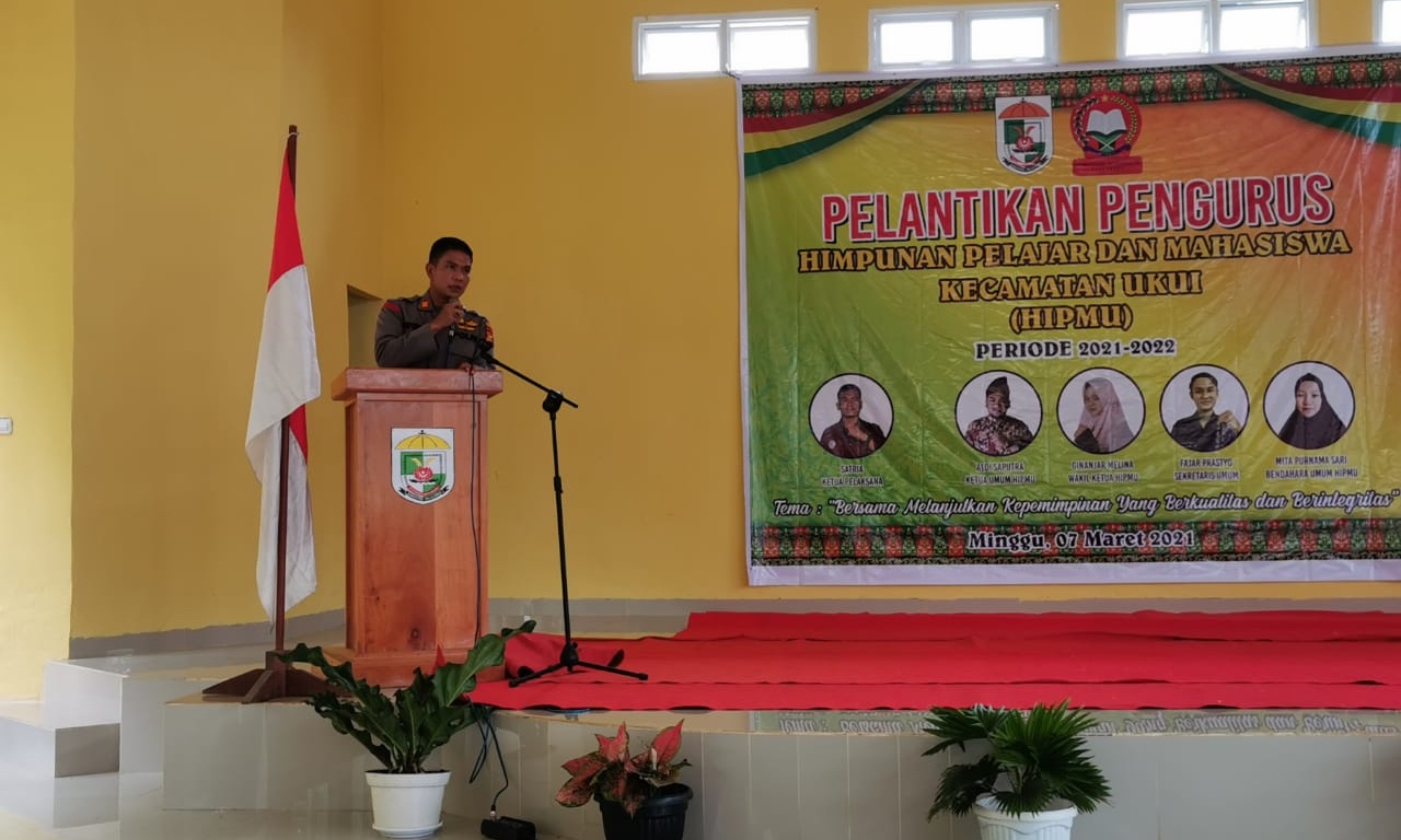 Kapolsek Ukui Hadiri Pelantikan Pengurus Himpunan Pelajar dan Mahasiswa Kecamatan Ukui