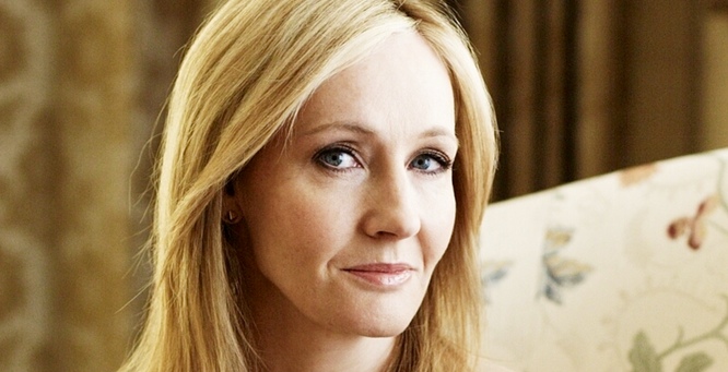 J.K. Rowling: Voldemort Tak Sejahat Donald Trump