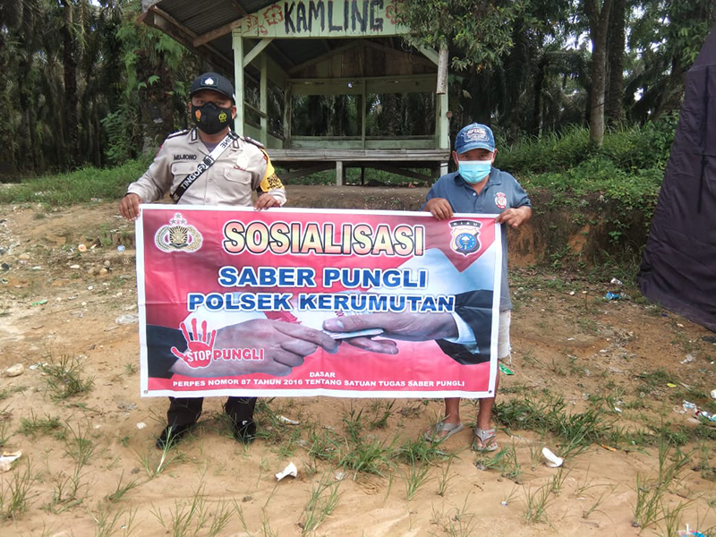 Polsek Kerumutan Sosialisasikan Saber Pungli ke Masyarakat
