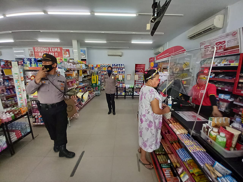 Tekan Laju Penyebaran Covid-19, Polsek Pangkalan Kuras Lakukan Operasi Yustisi Dialogis
