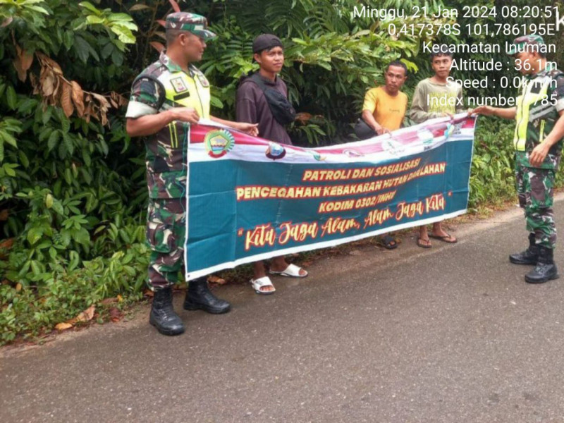 Babinsa Koramil 06/Cerenti Kodim 0302/Inhu ,Serda Dumen Siregar Himbau Masyarakat Untuk Bersama Cegah Karhutla