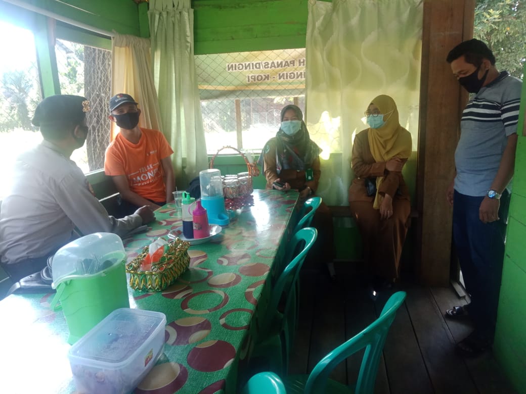 Personel Polsek Teluk Meranti Laksanakan Giat Sosialisasi AKB