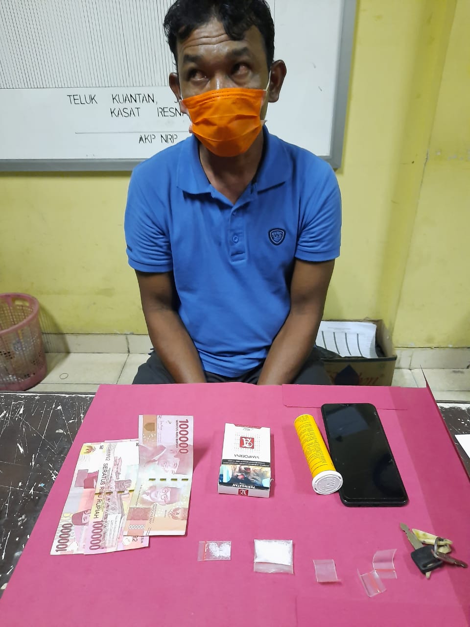 LZ (42) Warga Kelurahan Muara Lembu, Diamankan Satresnarkoba Polres Kuansing Hendak Transaksi Barang Haram Jenis Sabu.