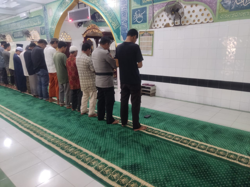 Personil Polsek Tempuling Galakkan Program Suling di Masjid Nurul Hidayah