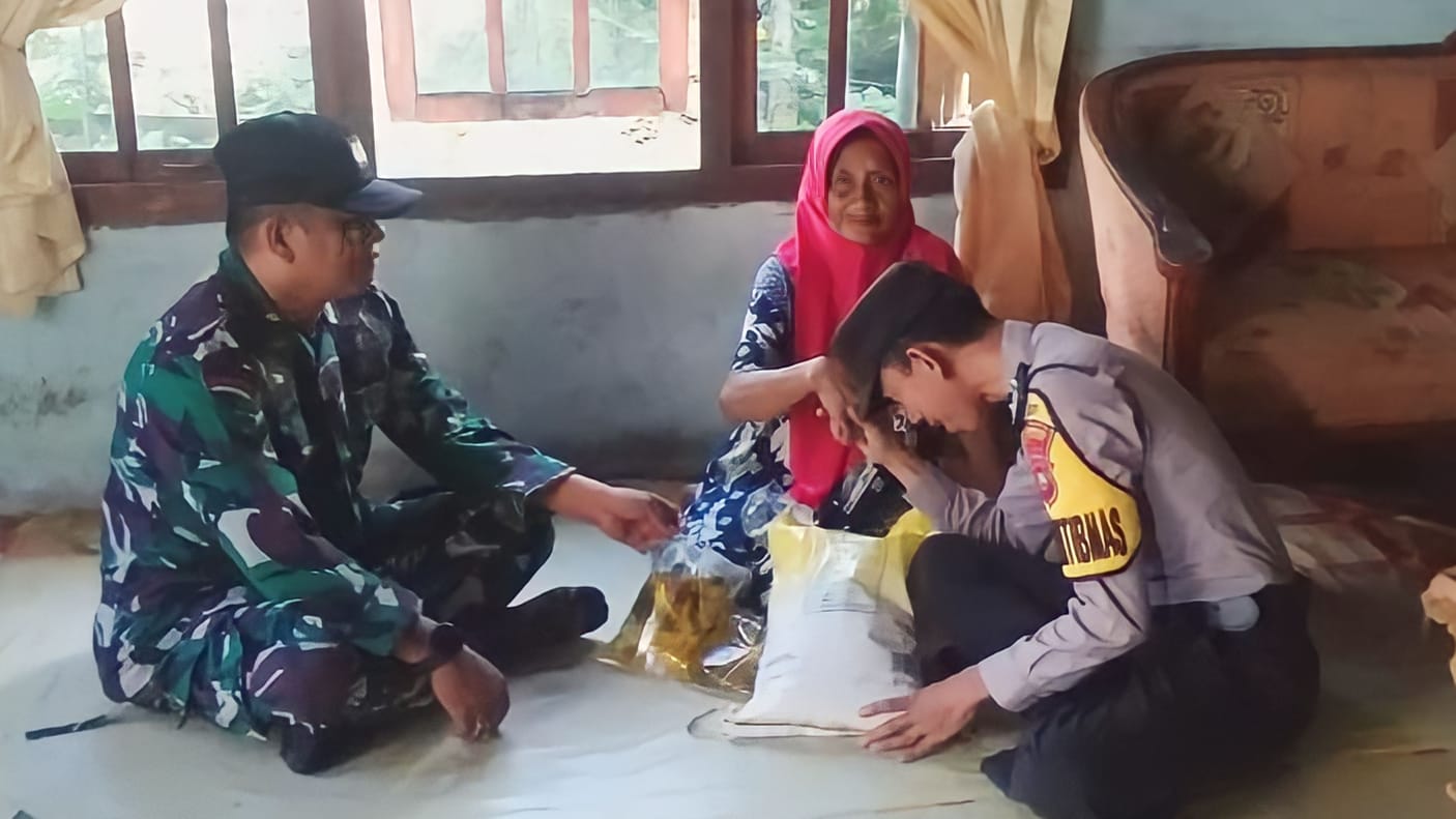 Kapolres Bengkalis Atensi Personelnya untuk Bersinergi dengan TNI Bantu Masyarakat Kurang Mampu