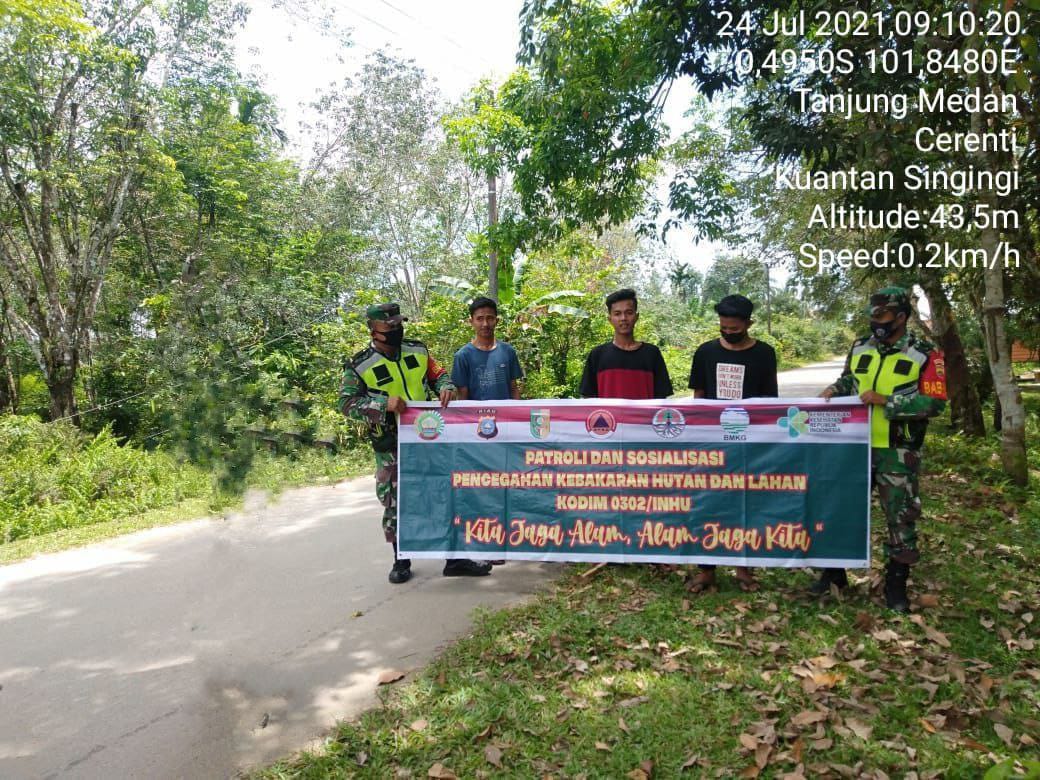 Cegah Karlahut,Babinsa Gencarkan Sosialisasi Dan Patroli Karlahut di Desa Tanjung Medan Kecamatan Cerenti Kabupaten Kuantan Singingi