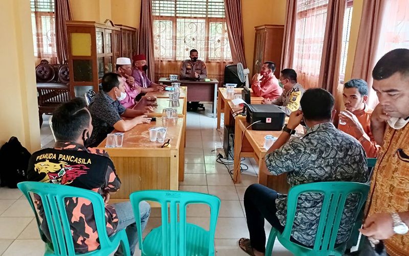 Kapolsubsektor Pelalawan Laksanakan Kunjungan ke Kantor Institusi di Wilayah Binaanya