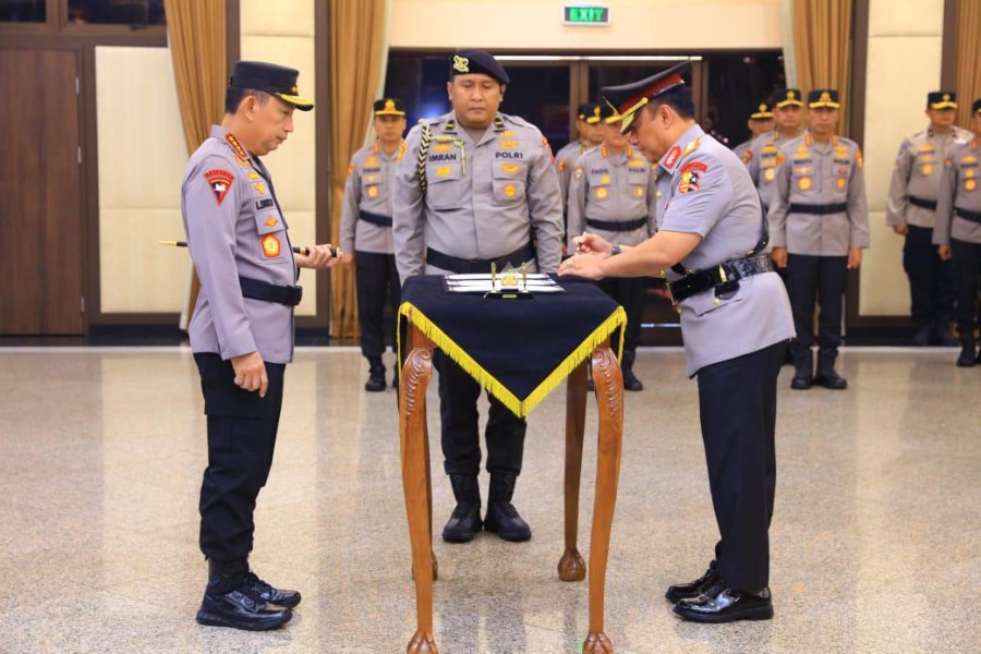 Kapolri Lantik Komjen Dedi Prasetyo sebagai Wakapolri