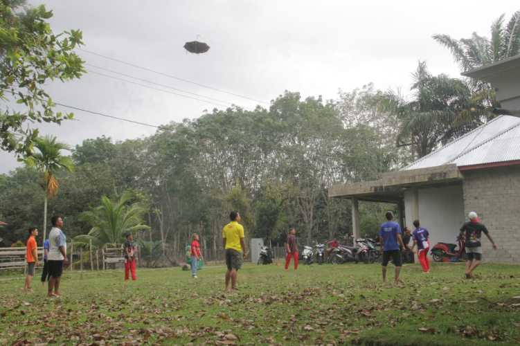 Permainan Tradisional Sepak Rago Tinggi Asal Kengerian Kopah Masuk Kalender Event Pariwisata Kuansing Tahun 2023