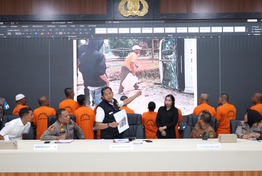 Polda Riau Tetapkan 13 Tersangka Kasus Pembakaran dan Penjarahan di Konsesi PT SSL