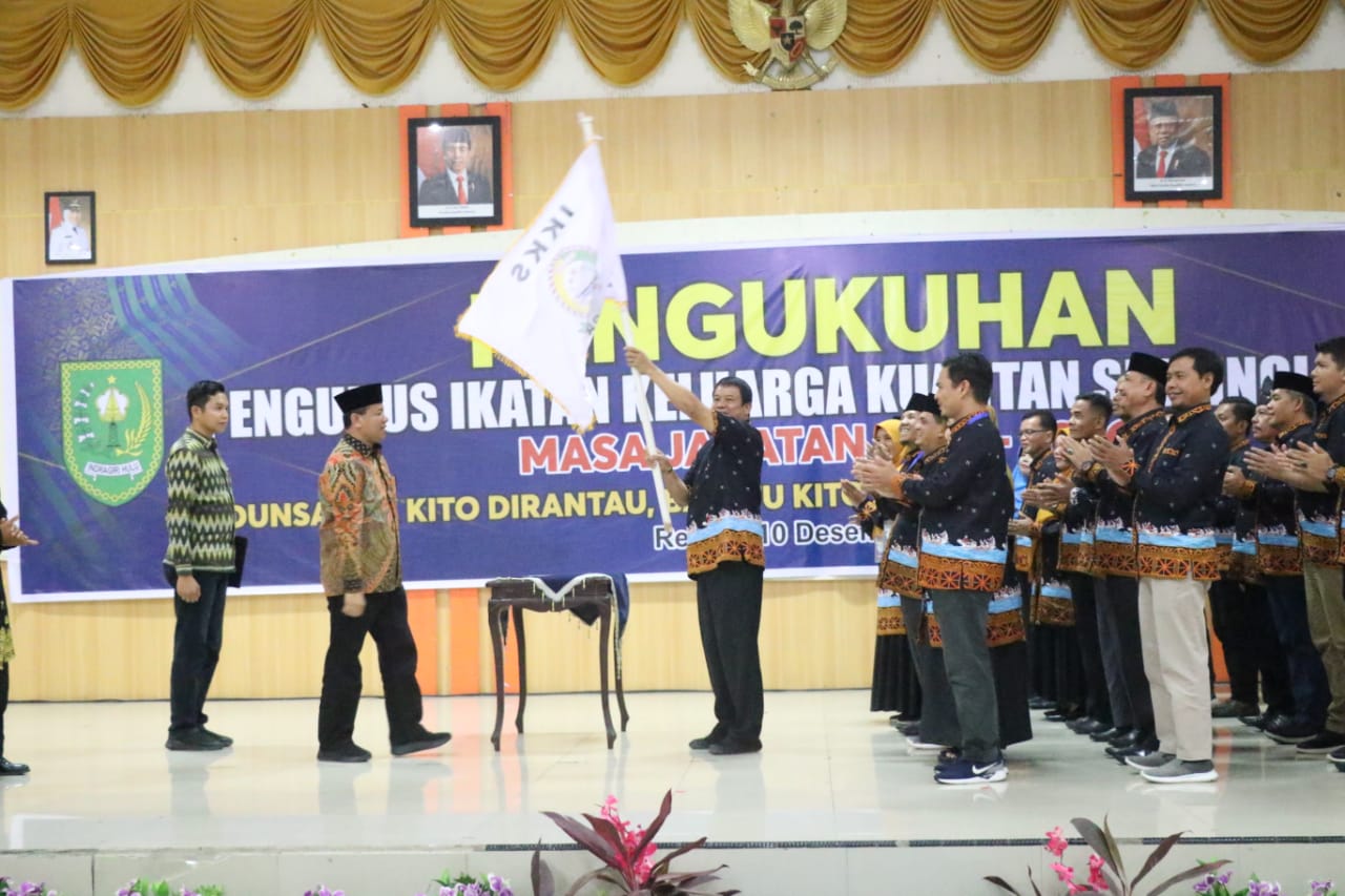 Sekda Inhu Jadi Ketua IKKS , Suhardiman Titipkan Warga Kuansing Pada Rezita 