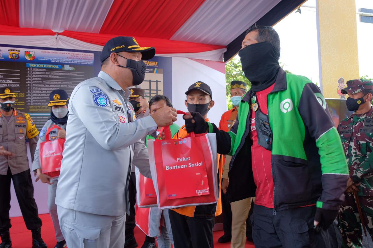 Kakorlantas Polri : Penyekatan PPKM Untuk Cegah Penyebaran Covid-19