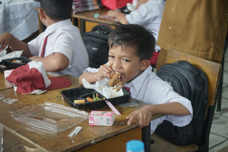 Pemko Pekanbaru Terima Juknis, Program Makan Siang Gratis Segera Berjalan