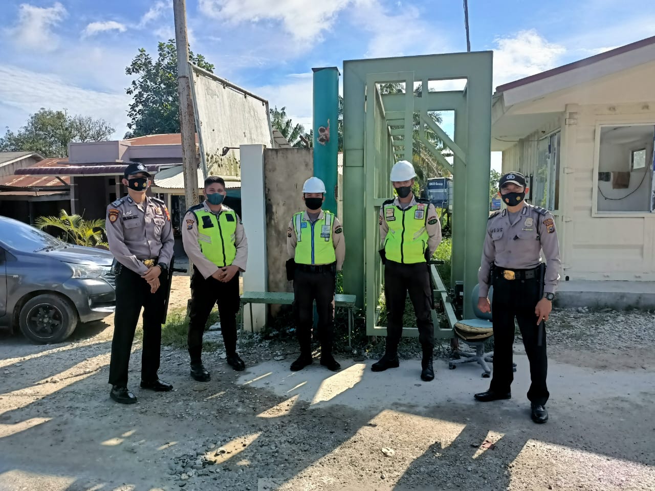 Selalu Hadir untuk Masyarakat, Polsubsektor Pelalawan Rutin Gelar Patroli