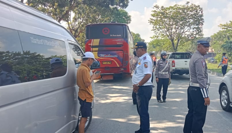 Dishub Ajak Semua Pihak Atasi Masalah Truk Masuk Kota Pekanbaru