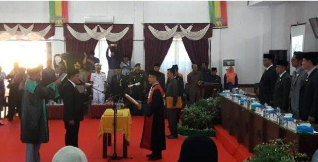 Ditinggalkan Jamiluddin, Kursi Wakil Ketua I DPRD Rohil Kini Resmi Diduduki Suyadi