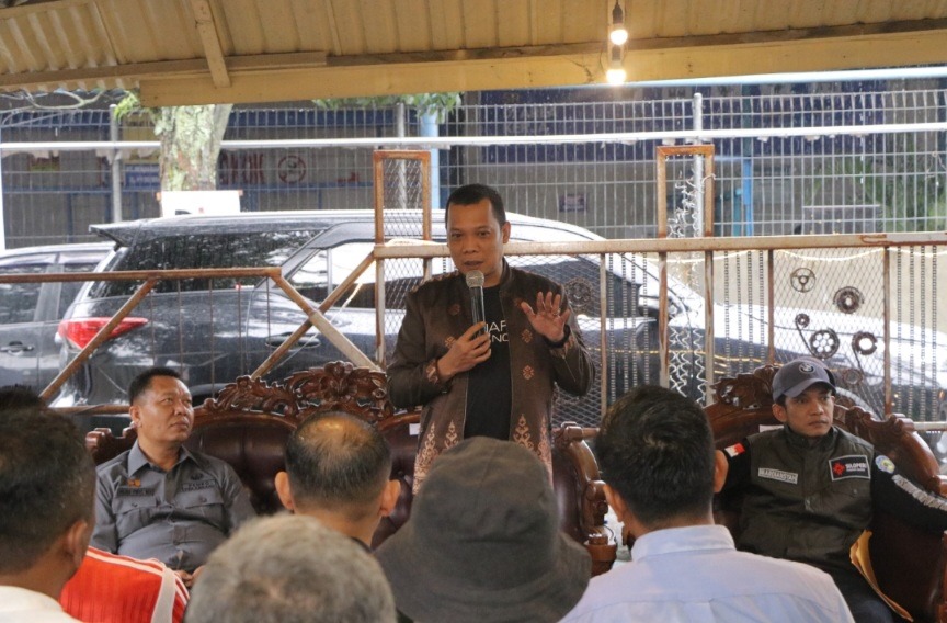 Kadis Perkim Pekanbaru Mardiansyah Dampingi Pj Walikota dalam Program 'Bang Uun Menyapa' di Kecamatan Binawidya