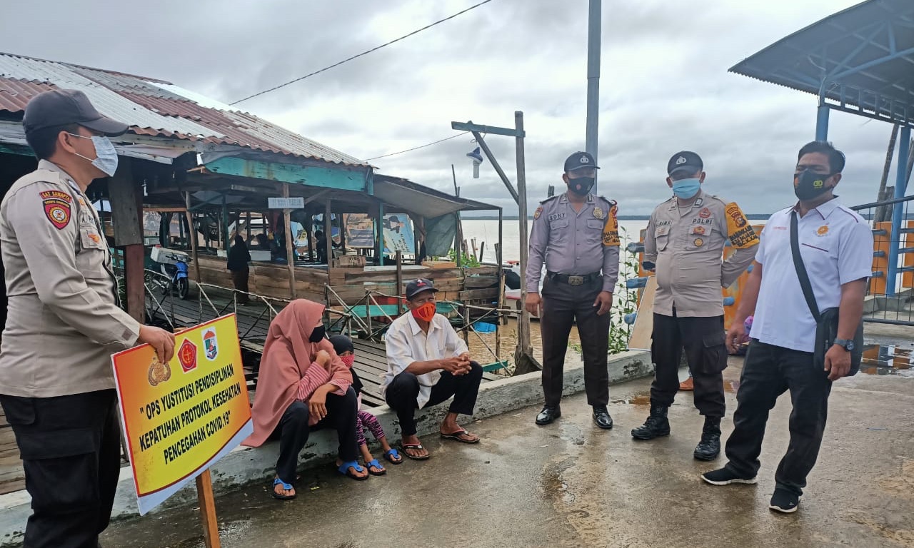 Polsek Kuala Kampar Tak Pernah Bosan Lakukan Imbauan Prokes di Wilayah Binaanya