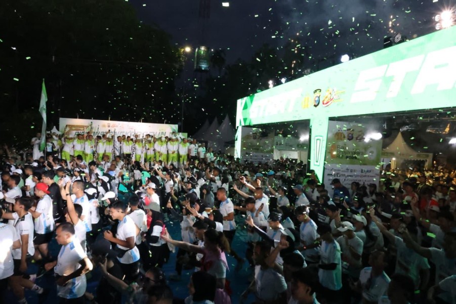 Riau Bhayangkara Run 2026 Pecah Rekor, 15 Ribu Pelari Kampanyekan 'Riau Melawan Karhutla'