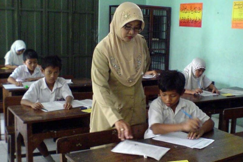 Krisis Tenaga Pengajar, Kota Pekanbaru Kekurangan 1.400 Guru PNS