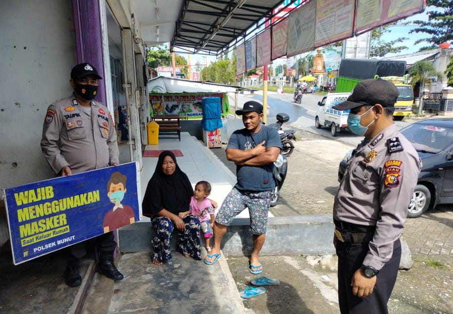 Tekan Kasus Penularan Covid-19, Polsek Bunut Lakukan Penertiban Prokes di Wilayahnya