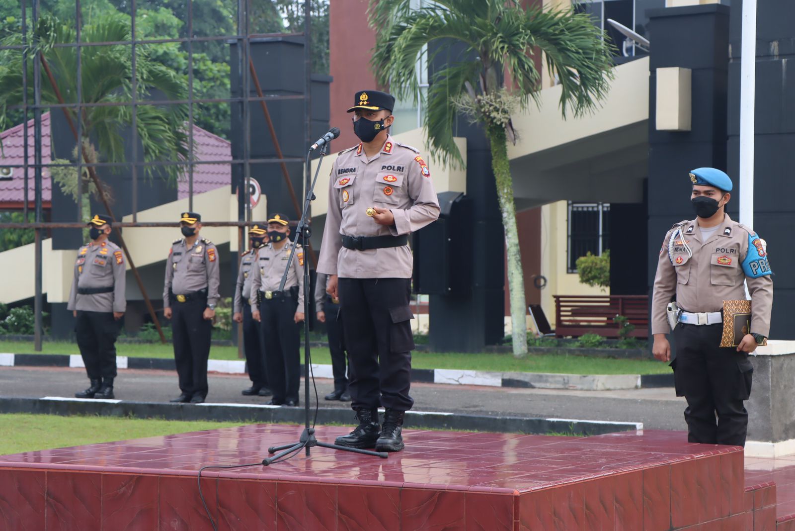 Kapolres Kuansing AKBP Rendra Oktha Dinata. SIK M.Si Pimpin Upacara Sertijab Jajaran Polres Kuansing