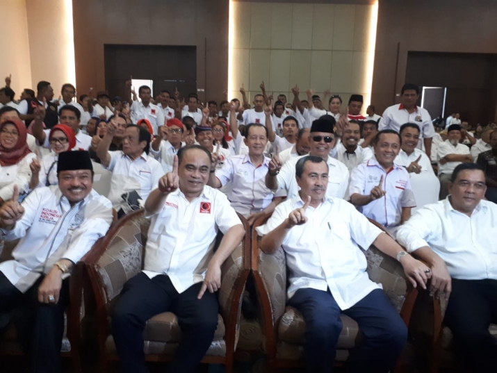 Syamsuar Membelot Dukung Jokowi, Elit PAN Riau Kecewa