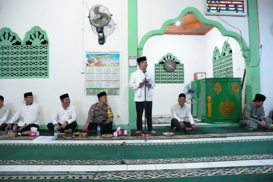 Wabup Kuansing Muklisin Pimpin Safari Ramadhan di Kecamatan Sentajo Raya 