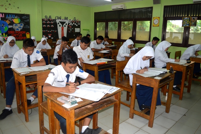 5.599 Siswa SMP di Pelalawan Laksanakan UN Besok, Dua Sekolah Terapkan UNBK