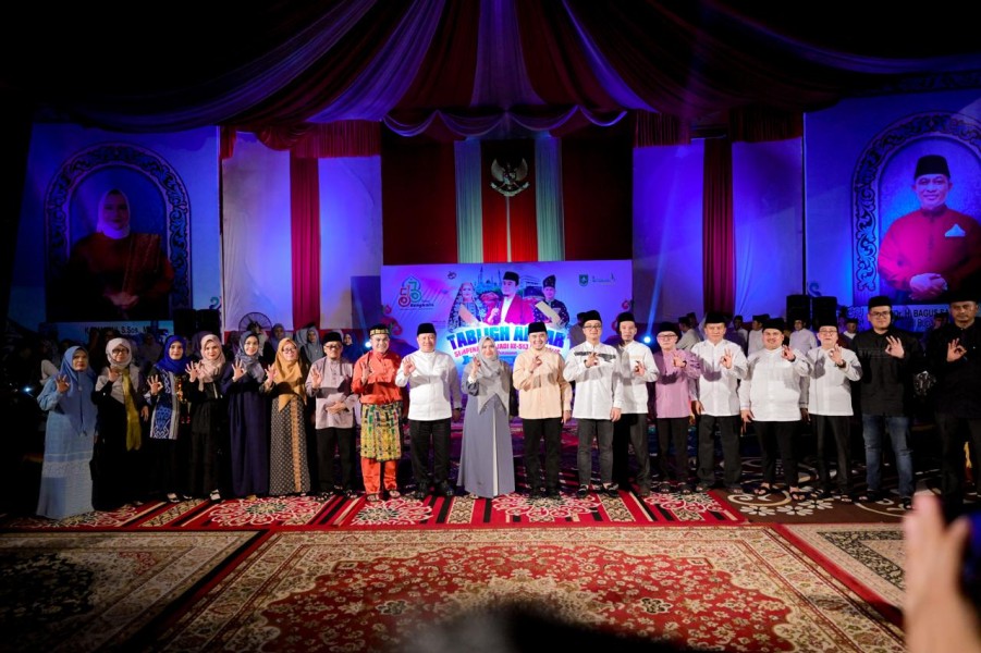 Tabligh Akbar Hari Jadi Bengkalis, Bupati Ajak Warga Menjaga Marwah Menuju Kemajuan dan Sejahtera dalam Kebersamaan