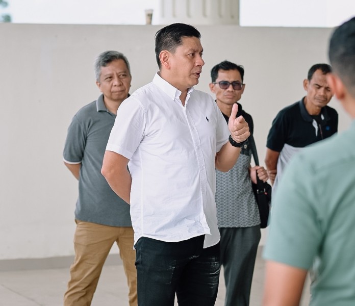 Kepala Dinas PUPR Pekanbaru Pimpin Rapat Pasca Kebakaran Gedung Lipat Kajang untuk Percepatan Pemulihan