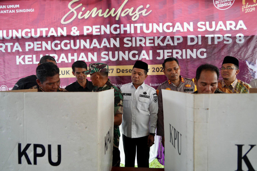 Sukseskan Pemilu 2024; Pemkab dan KPU Kabupaten Kuantan Singingi Gelar Simulasi Pemungutan dan penghitungan Suara Pemilu 2024
