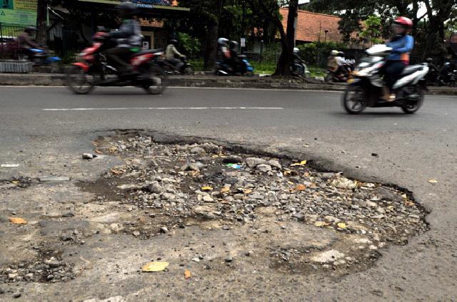 Pekanbaru Anggarkan Rp600 Juta untuk Perbaikan Jalan Kota 